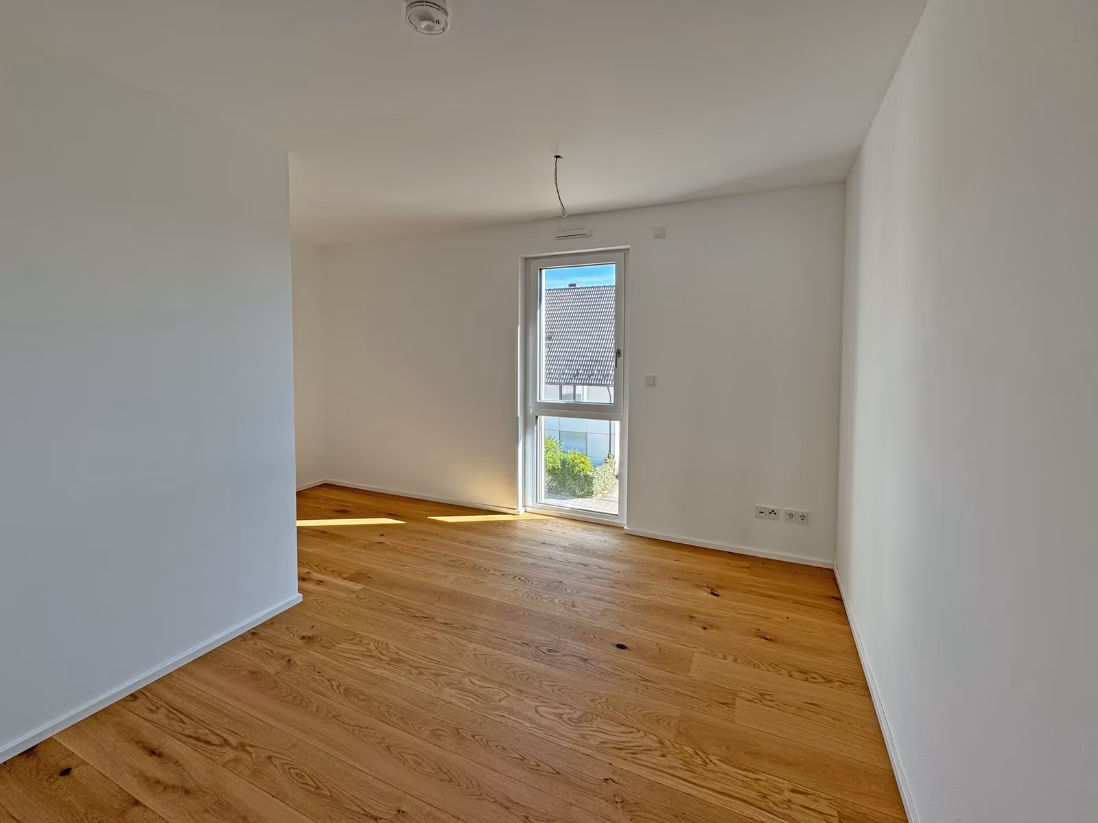 Moderne Architektur trifft Wohnqualität – 3-Zimmer-Wohnung zum Erstbezug
